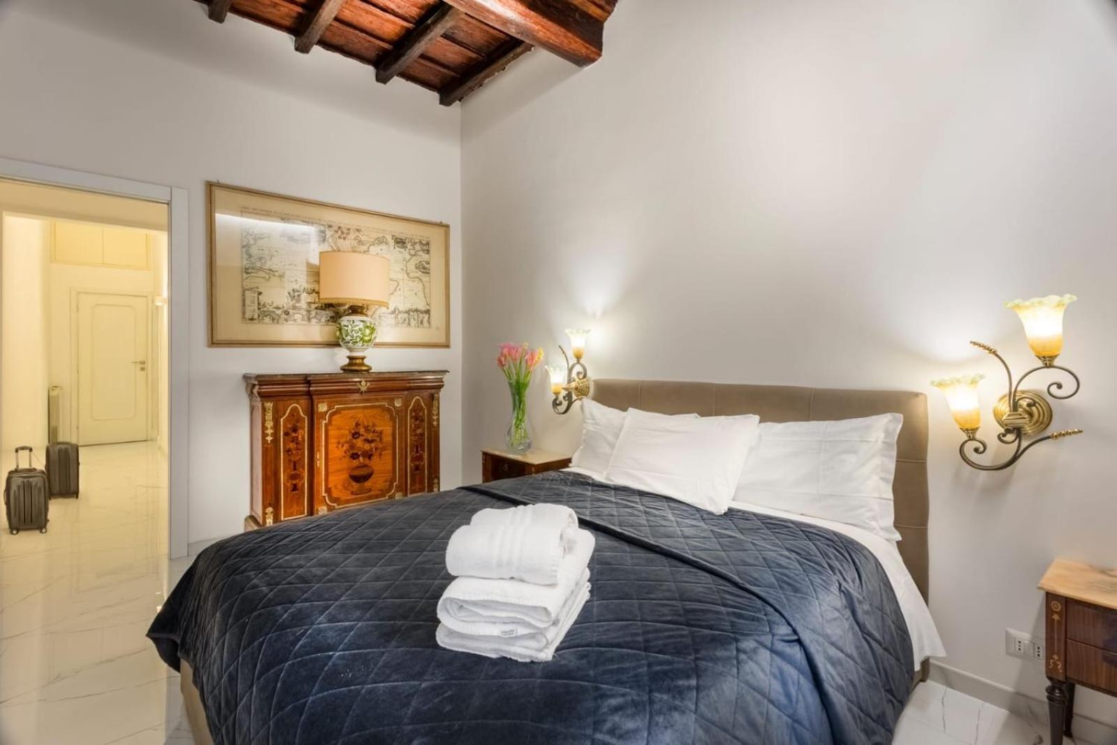 Daphne Trevi Suites - Rome — Photos 2